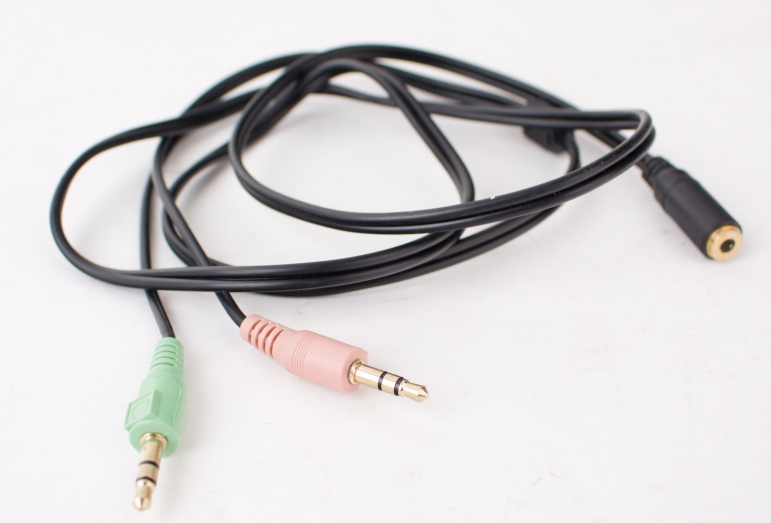 Rozbočovací kabel audio 2x 3.5mm jack - 3.5mm jack redukce