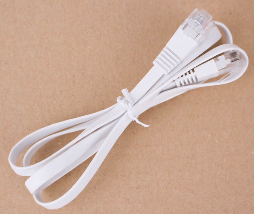 Internetový kabel - 1m bílý  plochý